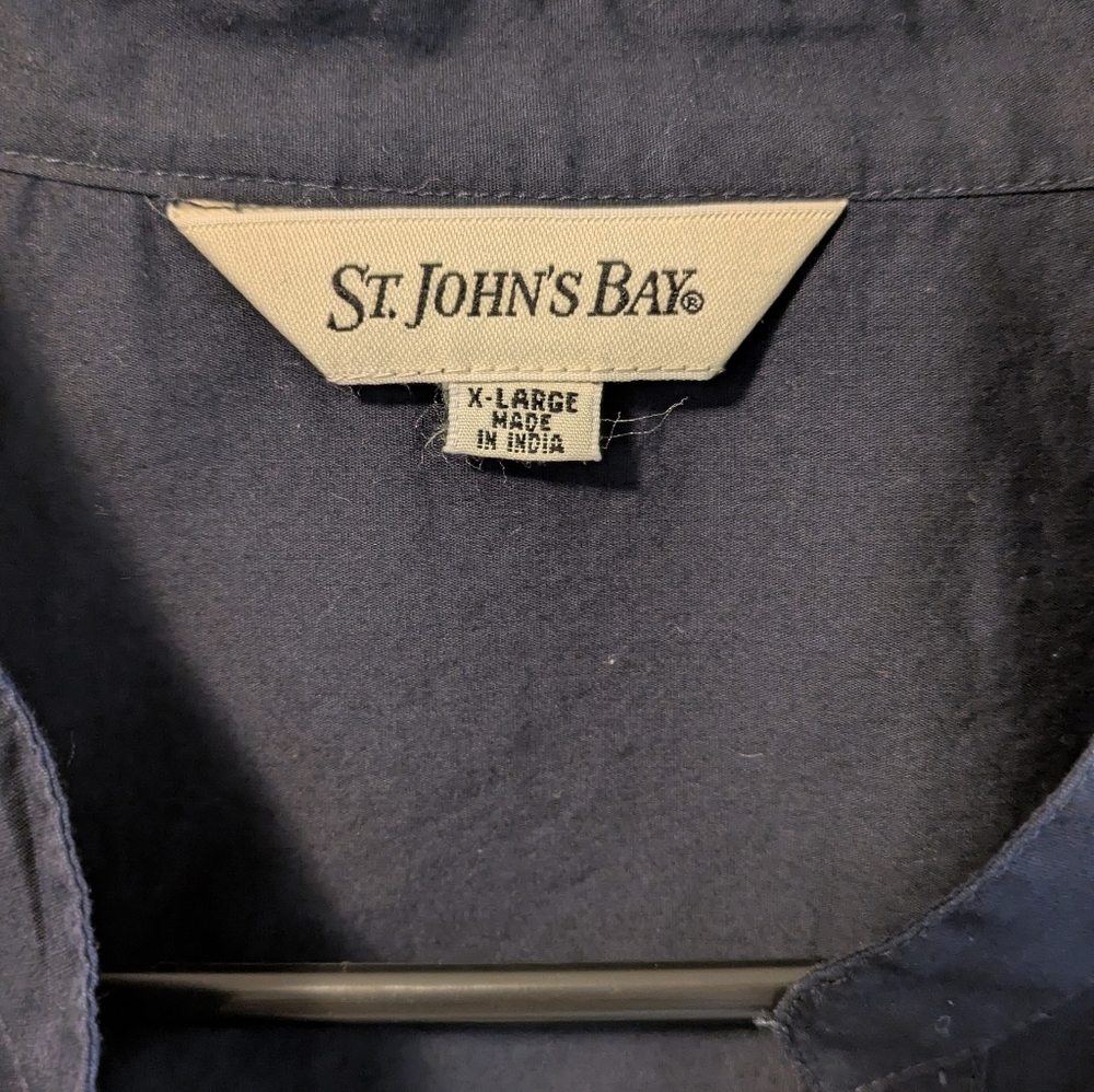 St. John's Bay Navy and White Boxy Puff Sleeve Top - Picture 3 of 5
